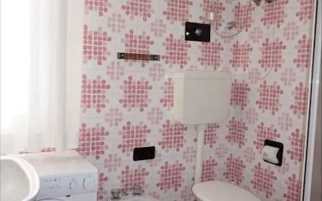 Holiday Home With Garden and Shared Pool