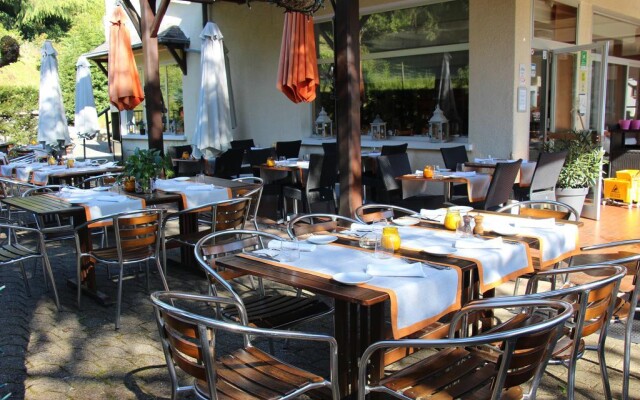 Hôtel Restaurant Ô Pervenches