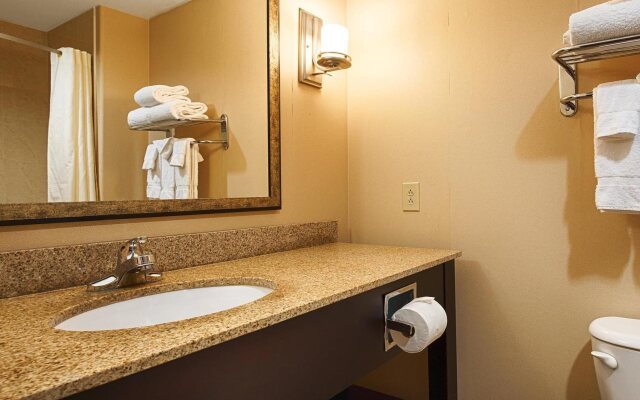 Best Western Plus Goodman Inn & Suites