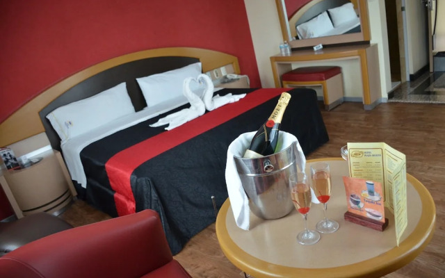 Hotel Plaza Belices - Solo Adultos
