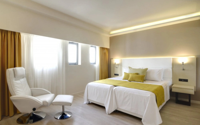 Athens Avenue Hotel