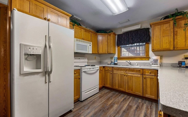 Poplar Point Condo Unit 12A - Two Bedroom Condo