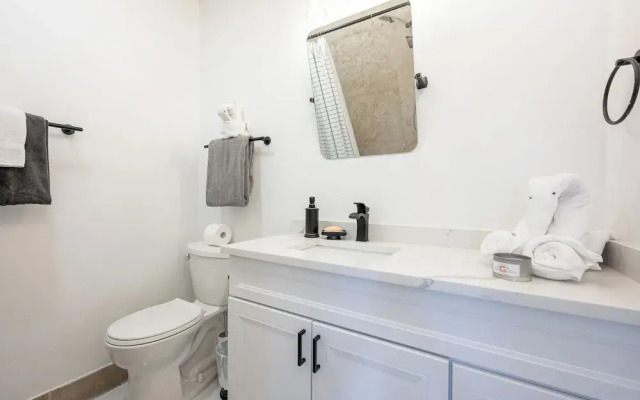 Lighthouse Guest Suites