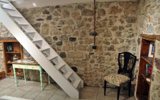 Limni Stone Apartments