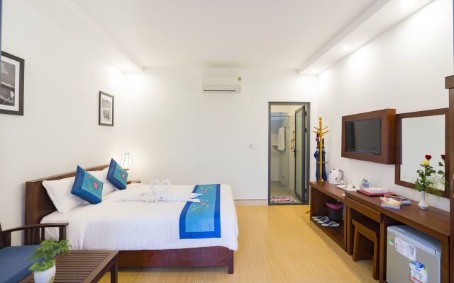River Waves Villa