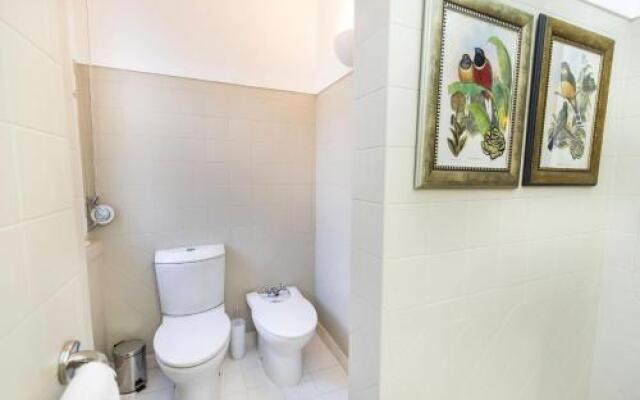 LovelyStay - Campo Pequeno Charming Apartment