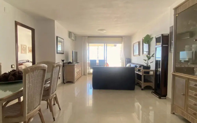 R151 - Apart Beachfront