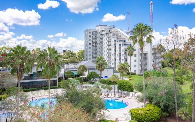 Enclave Hotel & Suites Orlando, a staySky Hotel & Resort