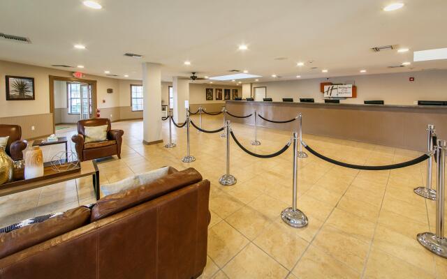 Holiday Inn Club Vacations Hill Country Resort Canyon LK by IHG