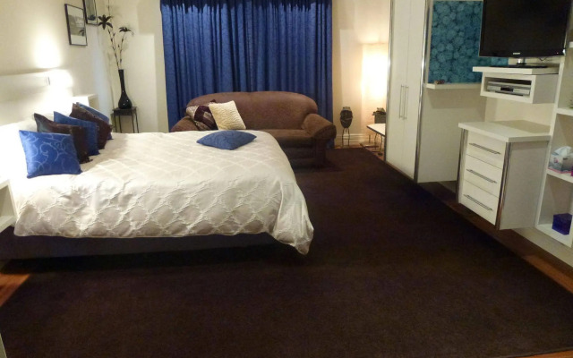 The Retreat at Froog-Moore Park