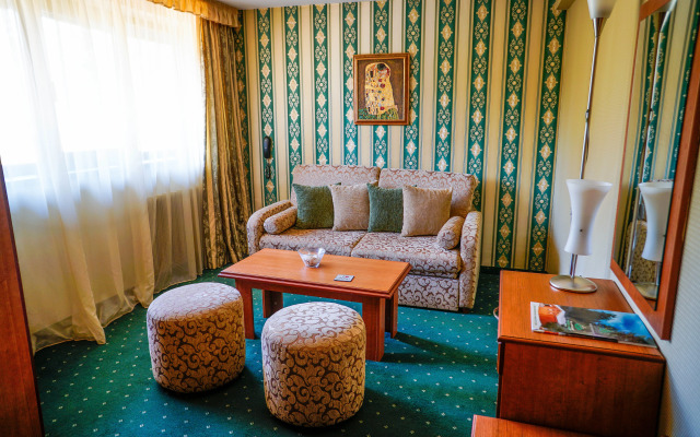 Breza Hotel