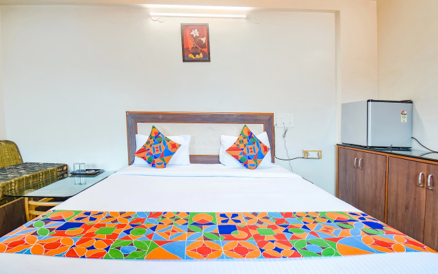 Fabhotel Shreeyash Residency
