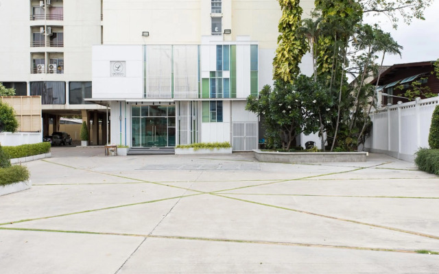 The Legacy Hotel