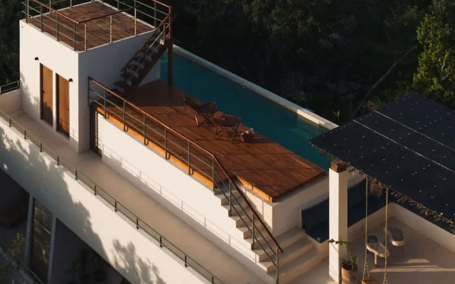 Luxury Jungle Retreat Sleeps 10 Rooftop Pool