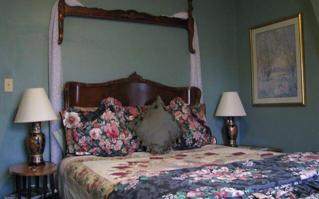 Fair Street Guest House