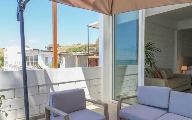 Lovely Loft With Spectacular Ocean View