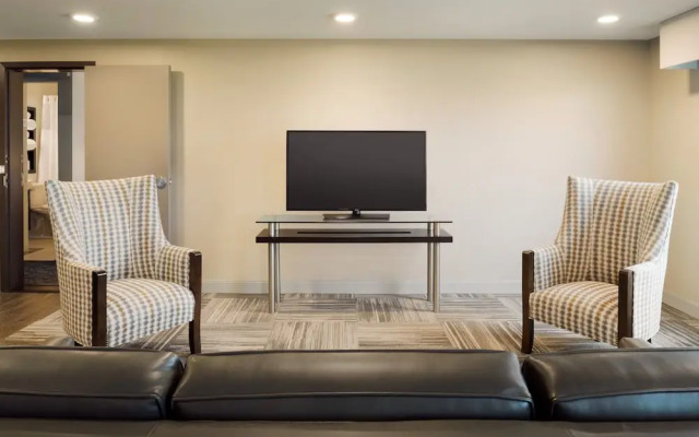 Crowne Plaza Bloomington-normal