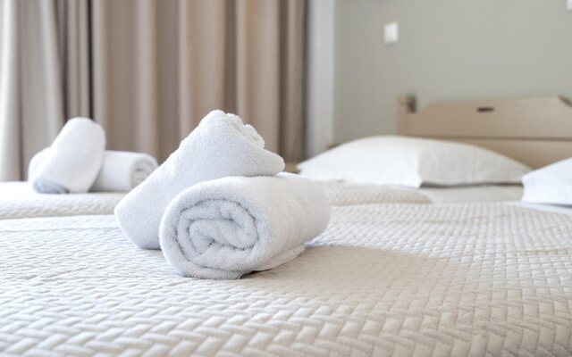 Zephyros Hotel