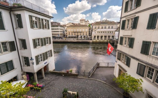 Limmat River Side Apartment by Airhome