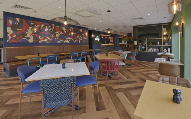 Travelodge Dudley Town Centre