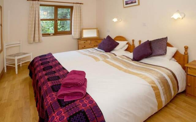 Coach House Faner