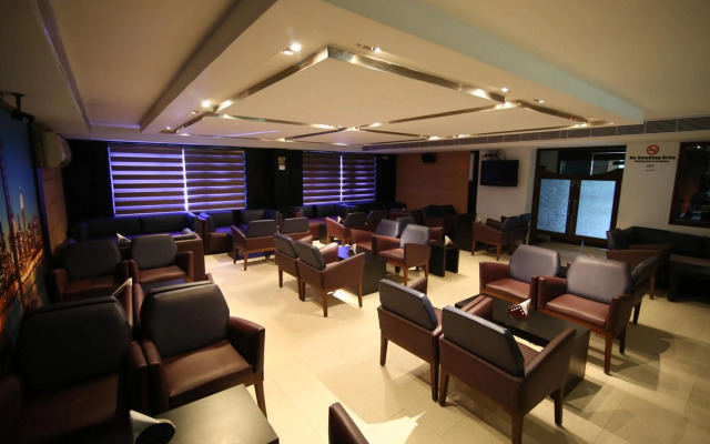 Harrisons Hotel