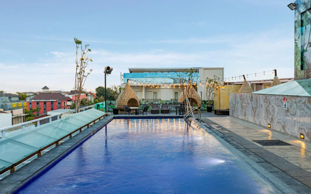 Boss Legian Hotel Powered by Archipelago