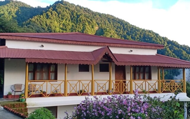 Kafal House Pangot