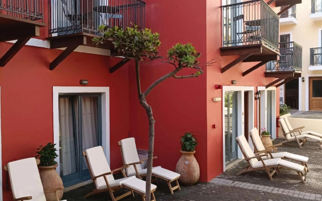 Grecotel Plaza Beach House