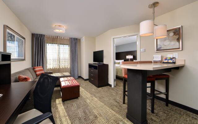 Staybridge Suites Rochester - Commerce Dr NW by IHG