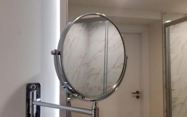 STUDIO ON 42th FLOOR - ORBI CITY