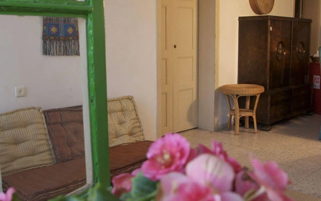 Al-Mutran Guest House