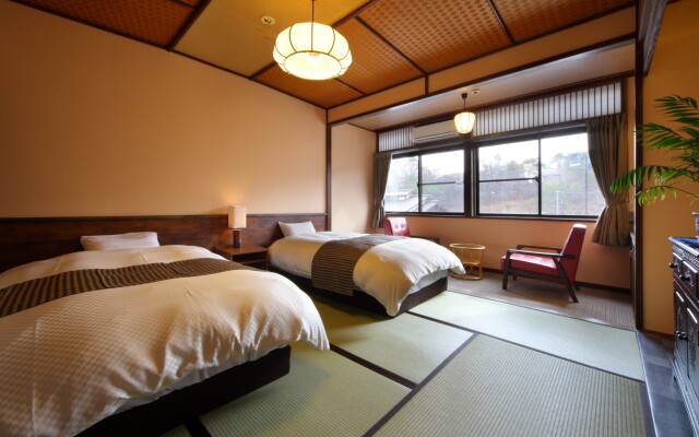 Adachiya Ryokan