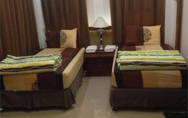 Damnoen Care Resort