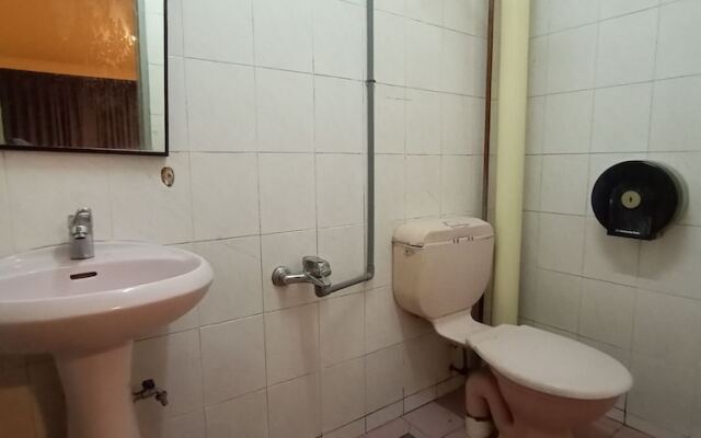 OYO 89641 Best Lodge