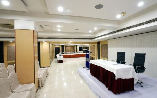 Hotel Geetha Regency