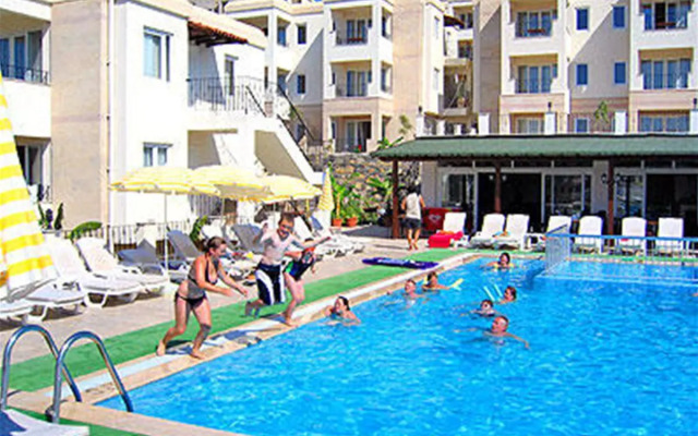 Bitez Life Apart Hotel