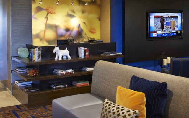 Courtyard by Marriott Detroit Utica