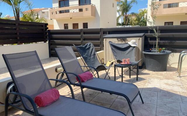 Serena Holiday Villa DPS6
