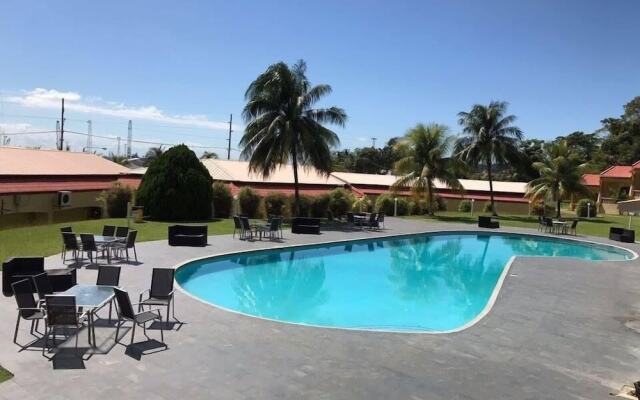 West Palm Hotel