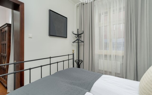 Apartment Poznan Old Town by Renters