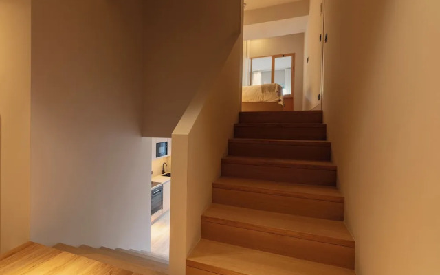 Vandoma Living Suites