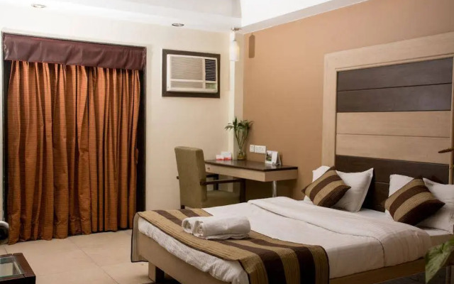 OYO Rooms Cyber Park II