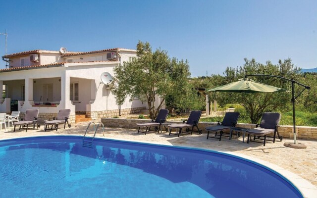 Amazing Home in Barbat With Wifi and 2 Bedrooms