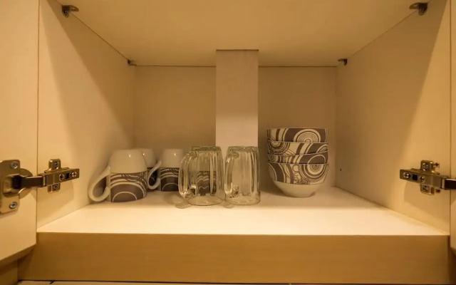 Best View Studio Apartment Tifolia near Kelapa Gading