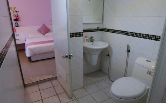 Luodong Shanghewu homestay