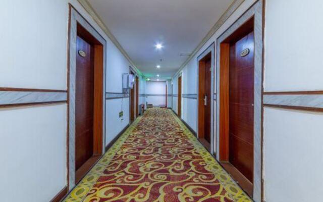 Foshan Peace Hotel (Nanhai Guanyao Shop)