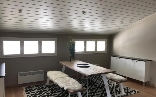 Iisakki Guest House