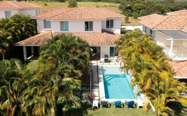 Villa Rossana by Acomodo