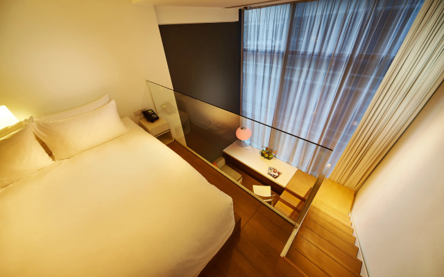 Studio M Hotel